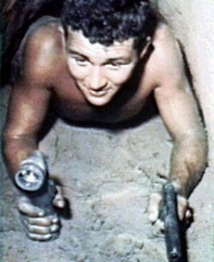 "Tunnel Rat" in Nam "Tunnel Rat" in Nam
